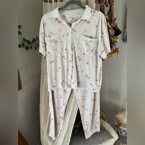 Karen Neuburger Pj Set